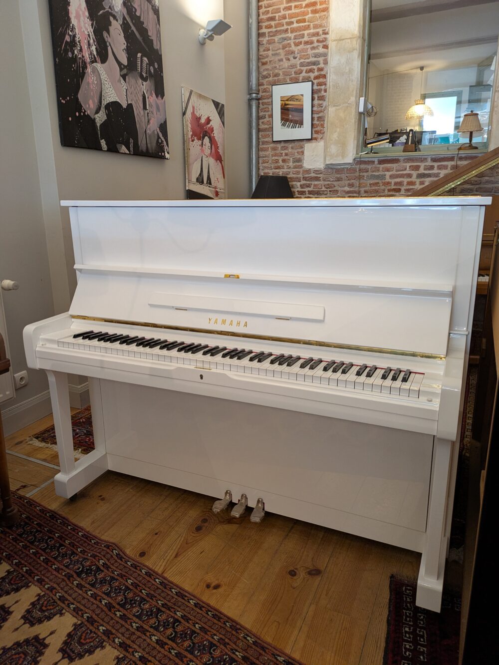 Yamaha U1