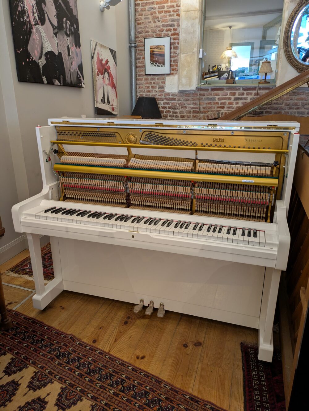 Yamaha U1 – Image 2