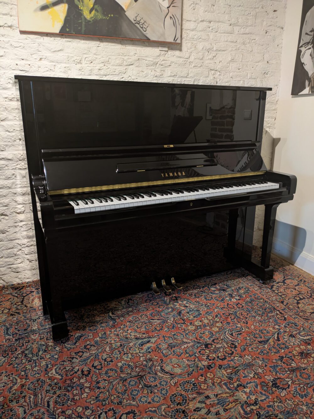 Yamaha U3